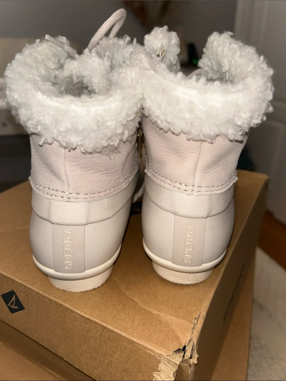 Sperry Cream Waterproof Faux-Shearling Lace-Up Ankle Boots